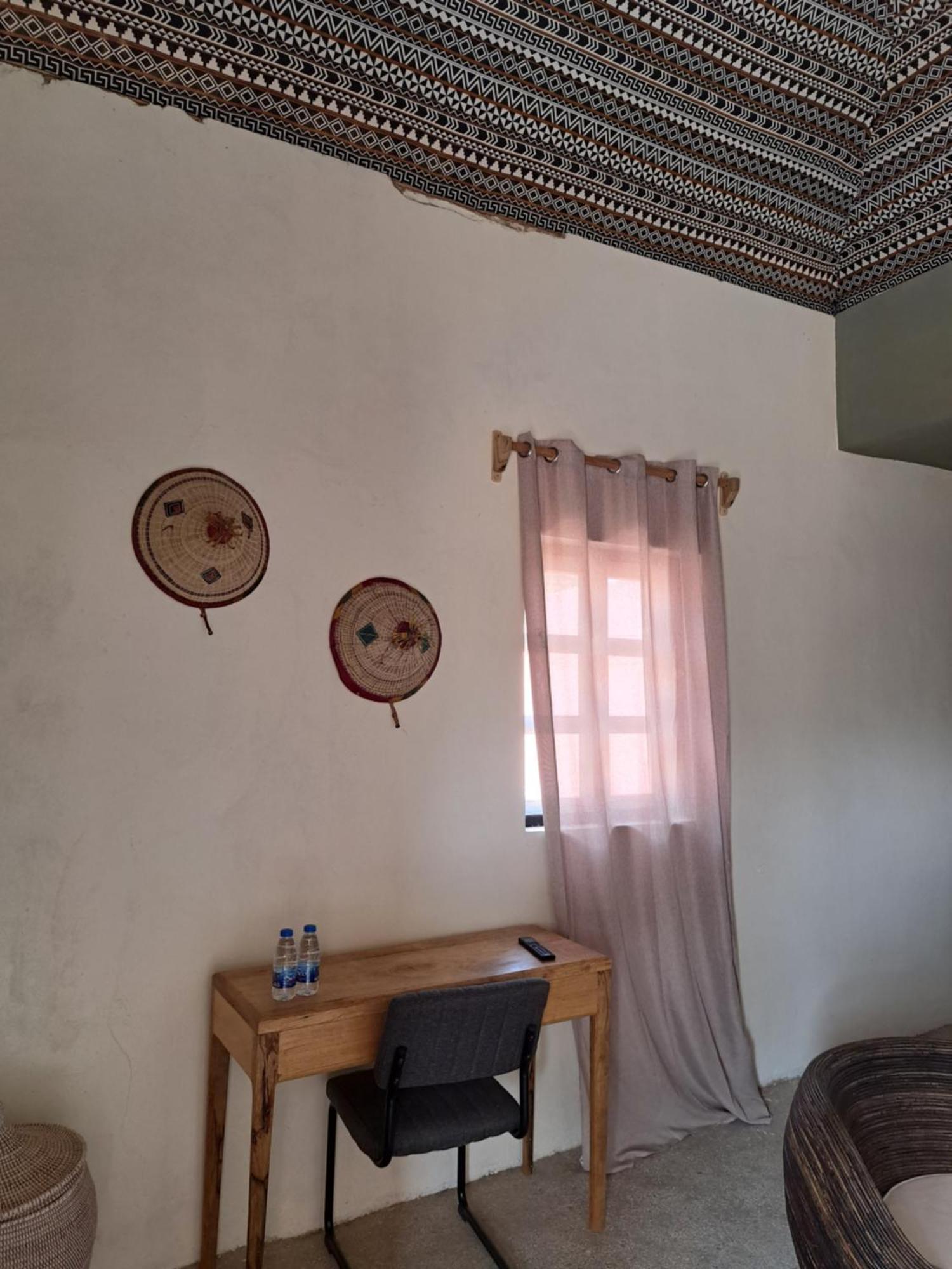 ティエス La Fandenoise Bed & Breakfast エクステリア 写真